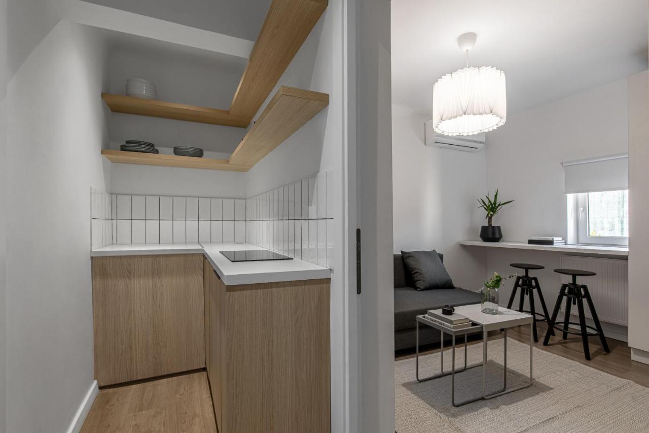 Little Attic By Citylife Suites Bucarest Esterno foto